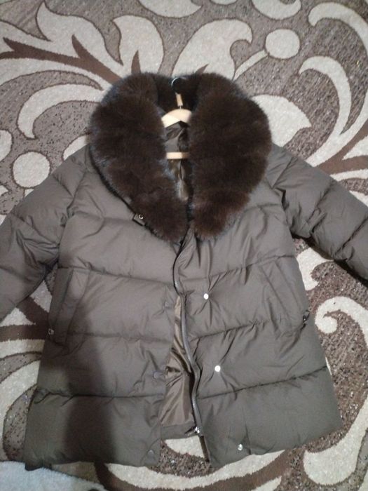 Женская Куртка .