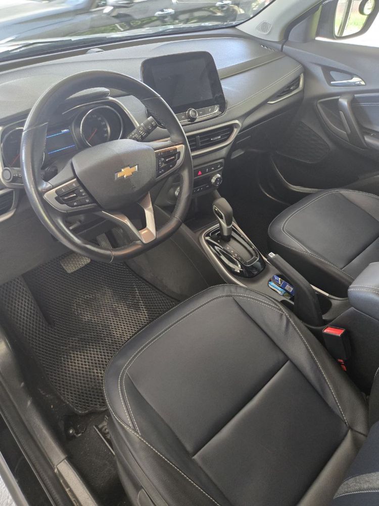 Chevrolet tracker premier 2023 toza
