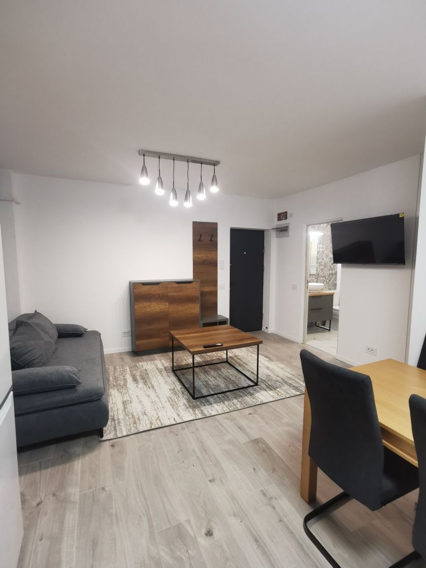 Apartament la prima închiriere Daliei 2H, et I, 2 locuri parcare
