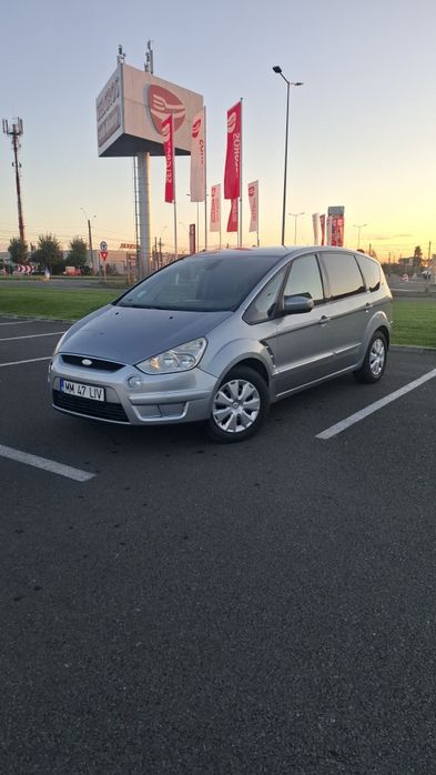 Ford S-max 5 locuri 2.0 tdci 131 cp