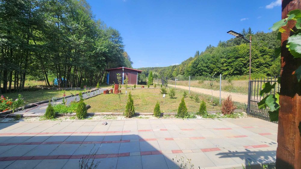 Complex turistic lângă Brașov / case de vacanță