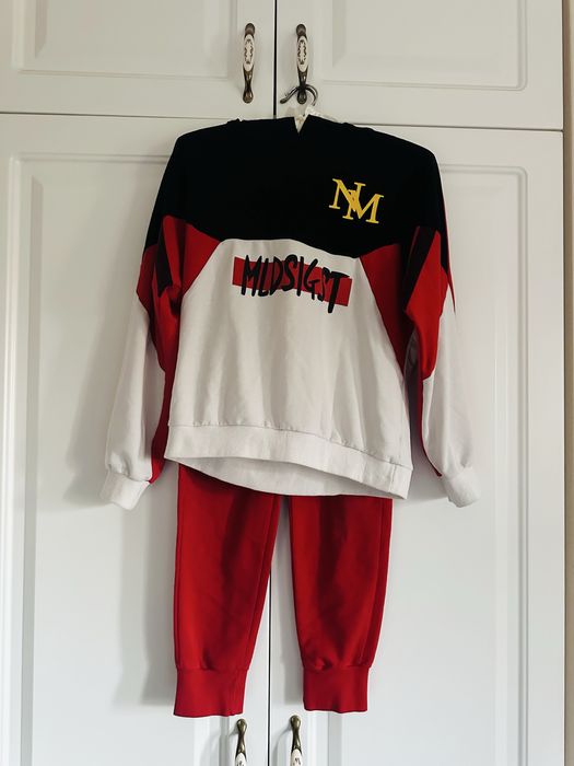 Trening din bumbac , pentru copii , masura 122/128 , 7-8 ani