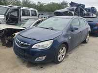 Dezmembrez Opel Astra J motor 1.3cdti cod motor  A13DTE  dezmembrari turbina injector cutie de viteze manuala 5+1 trepte