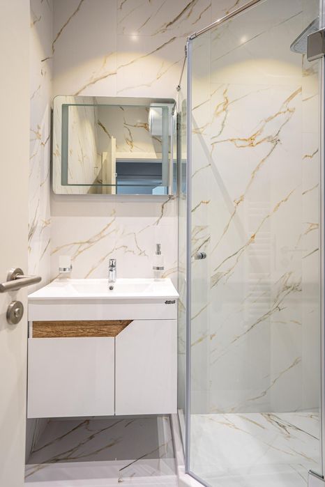 Луксозен двустаен апартамент в жк. Христо Смирненски