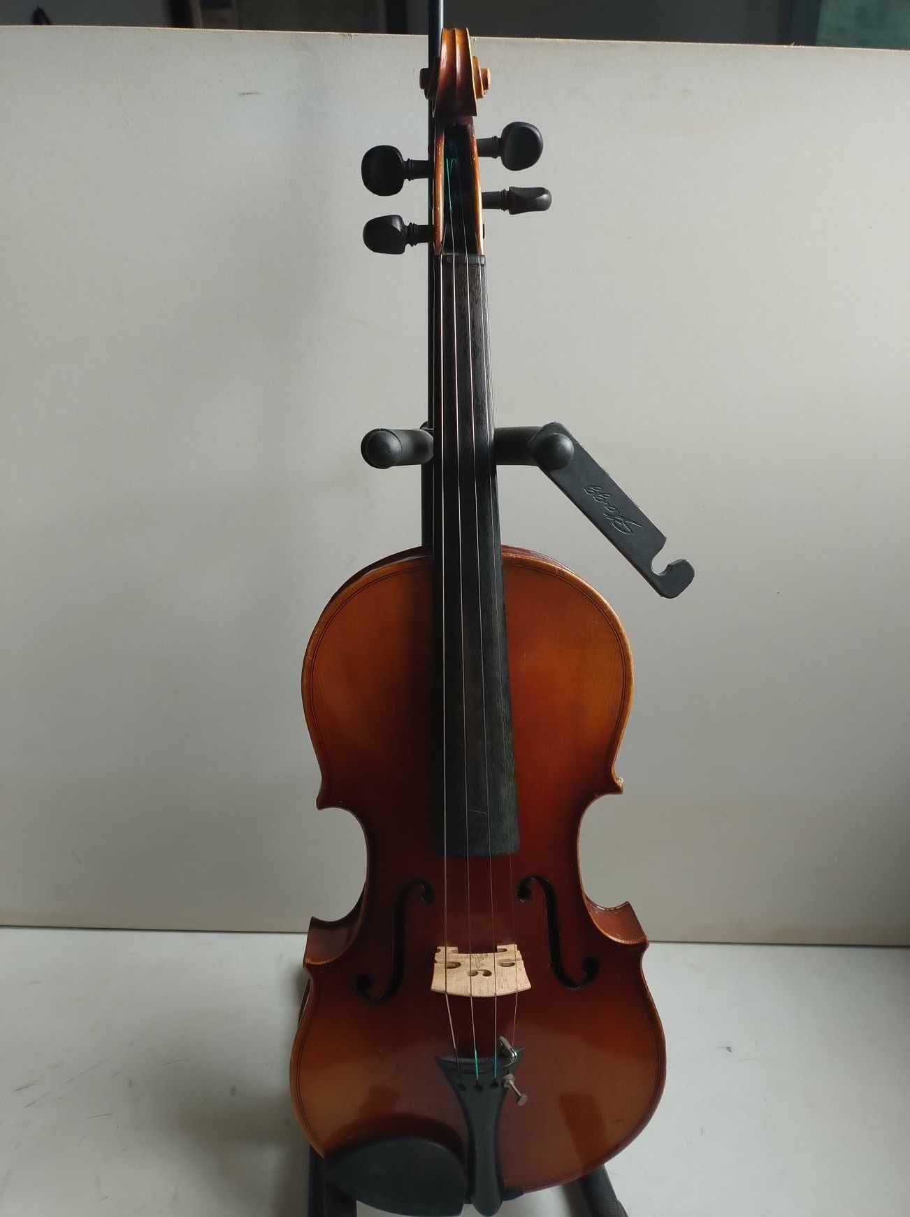 Цигулка Antonius Stradivarius 4/4 немска
