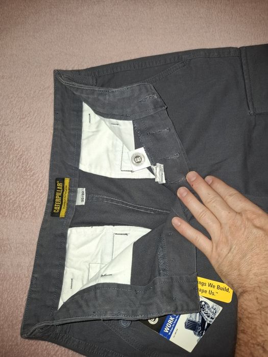 Pantaloni Caterpillar “Easy Fit Combat” – NOI, mărimea 30/32