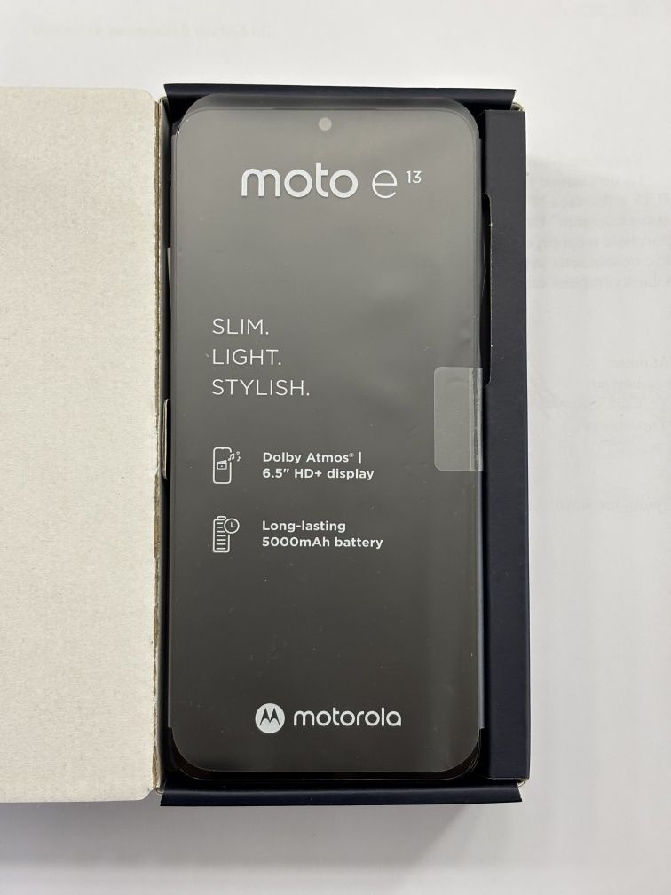 Motorola moto e13