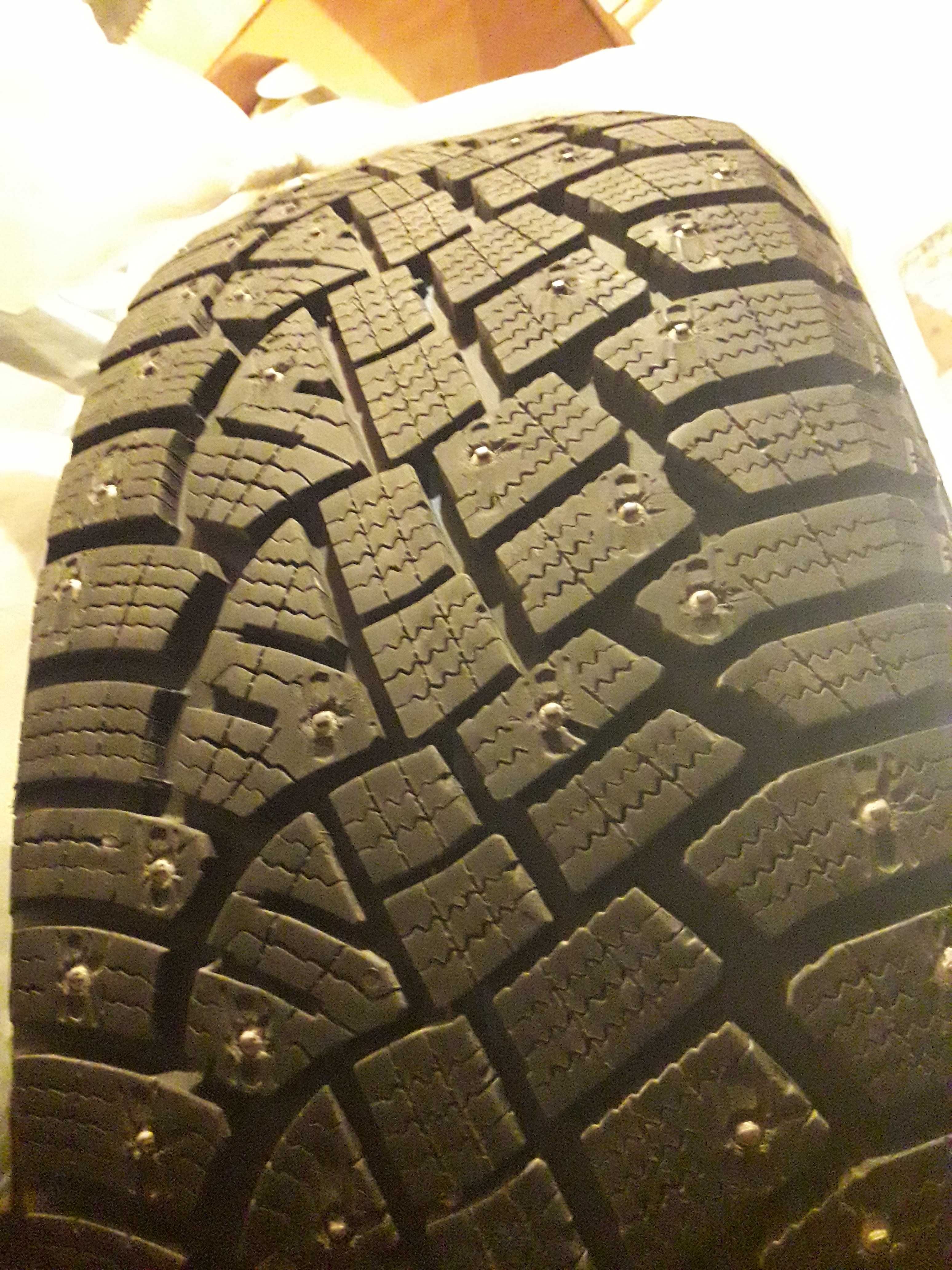 Шипованная резина Continental Ice Contact 2 (225/60 R17) - 4 шт.