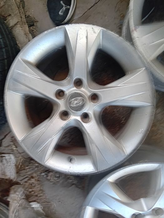 Ляти джанти 16ки оригинални HYUNDAI