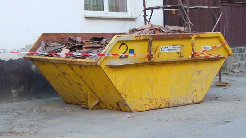 predau contract container buncar moloz Falticeni