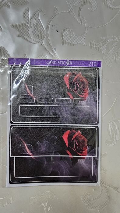 Autocolant pentru  Card