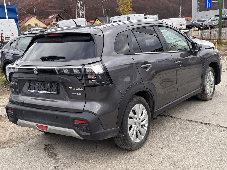Suzuki SX4 S-Cross 1.4 hybrid 4x4 2023 avariat