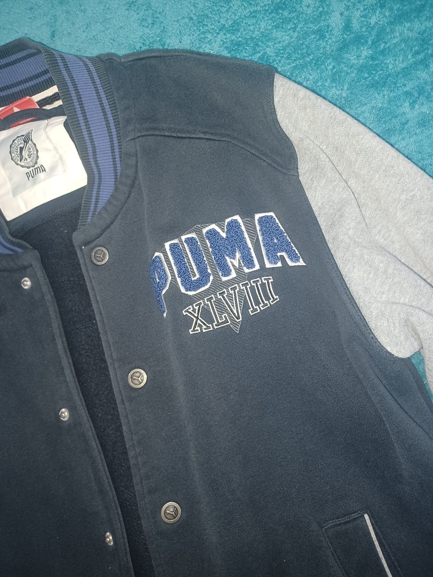 Vând bluza puma vintage(nu adidas,nike,jordan,armani,gucci)