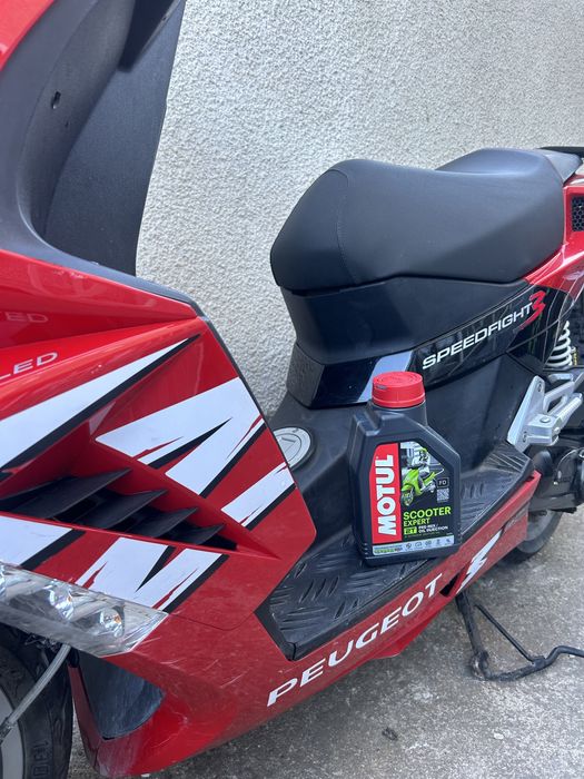 Скутер 50 кубика Peugeot Speedfight 3