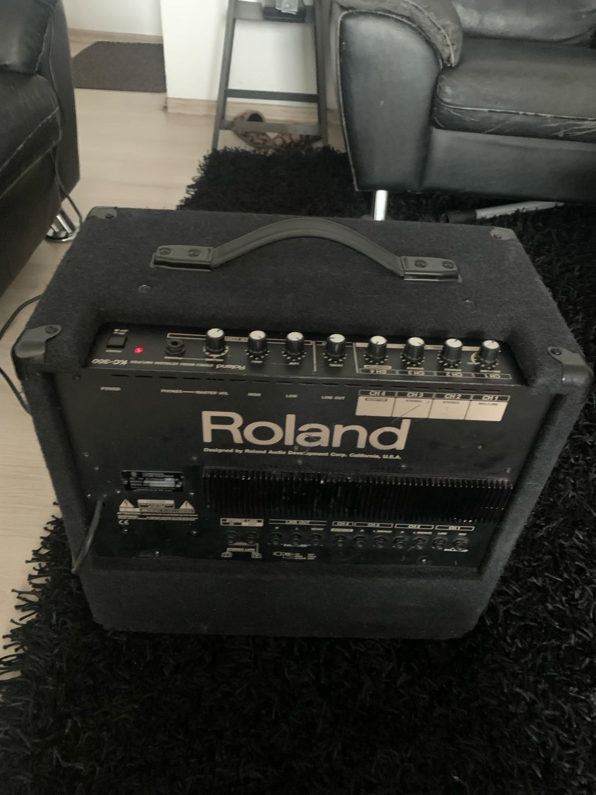 Amplificator roland kc 300 orgă claviaturi