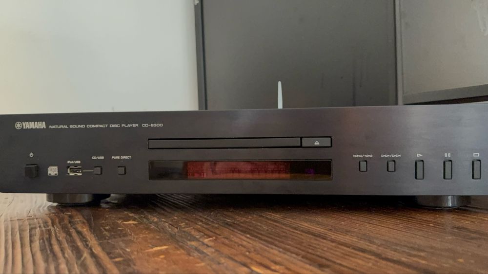 Cd player Yamaha CD-S300