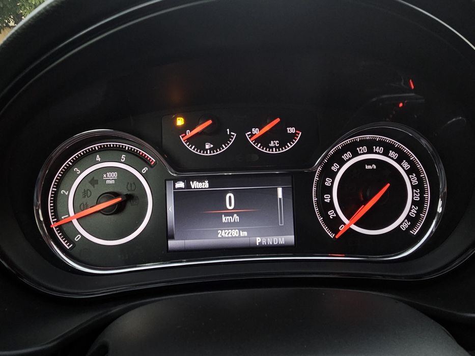 Opel Insignia -An 2016- 2.0(Diesel), 160 Cai, Transmisie automată