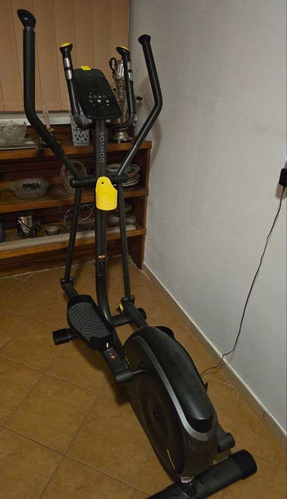 Bicicletă eliptică 500 conectată