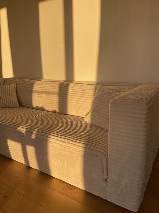 Canapea extensibila bej deschis 4 persoane