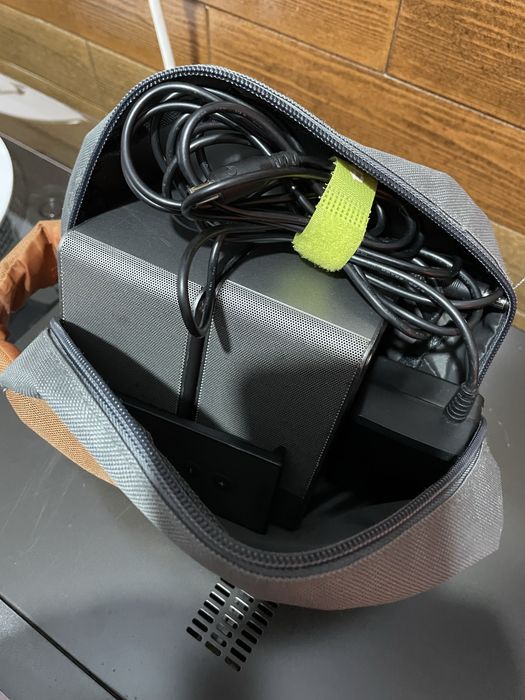 Boxe active Bose din aluminiu