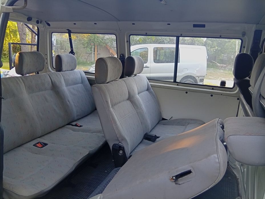 Микробус Фолцваген Транспортер