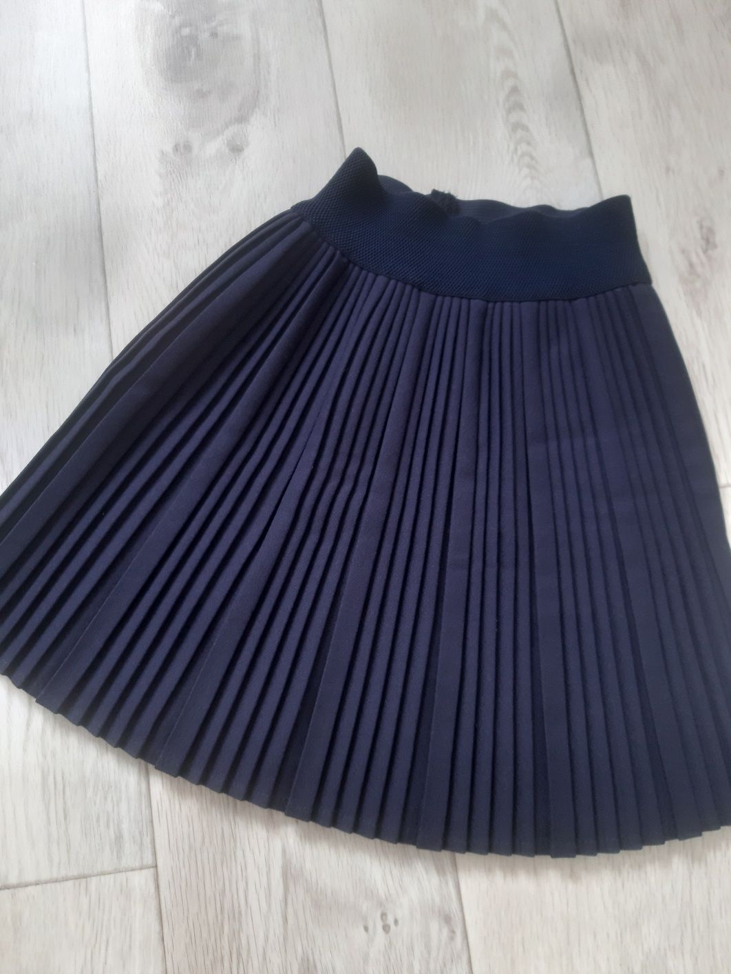 Продается новая школьная юбка