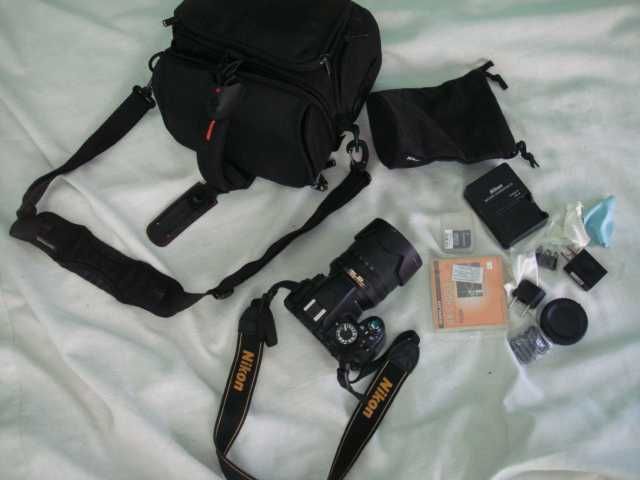 Зеркальный фотоаппарат Nikon D3100 в чемодане Япония Идеальное Сост.