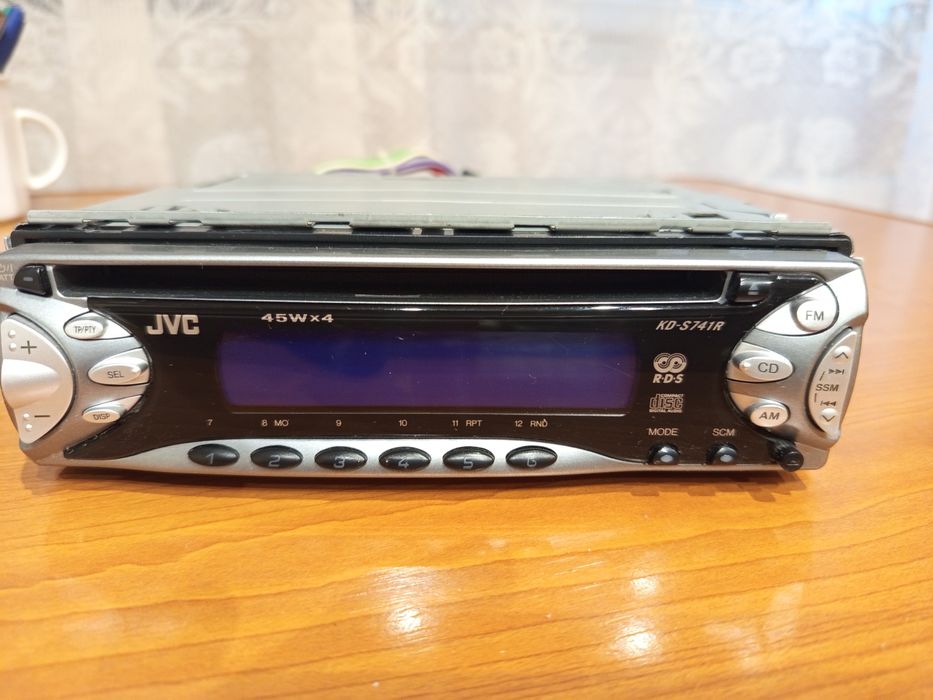 Casetofon auto JVC- KD-S741R