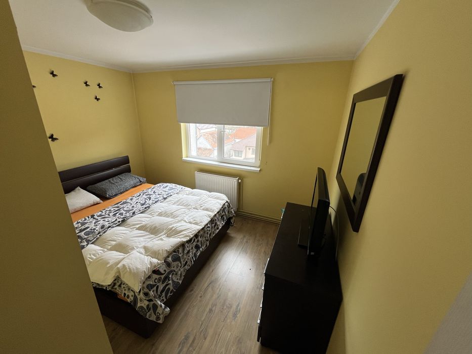 Vand Apartament 4 camere