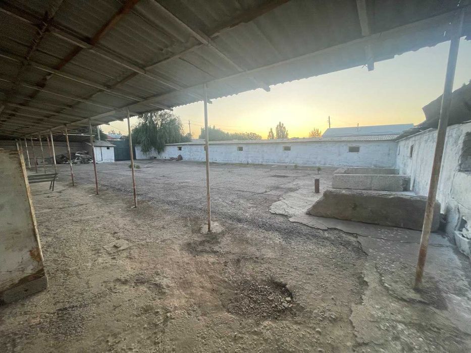 Продаю землю 30 сотых, Байткурган. Торцевая от главной дороги 1,5 км