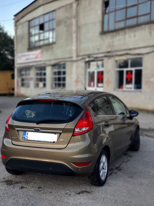 Ford Fiesta    .