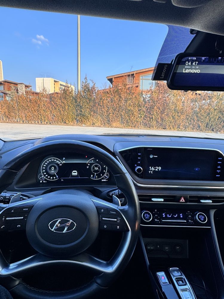 Hyundai Sonata, Full