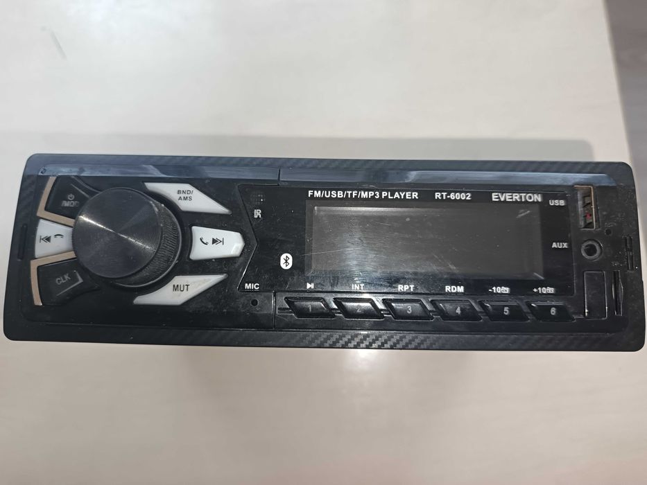 Радио за автимобил