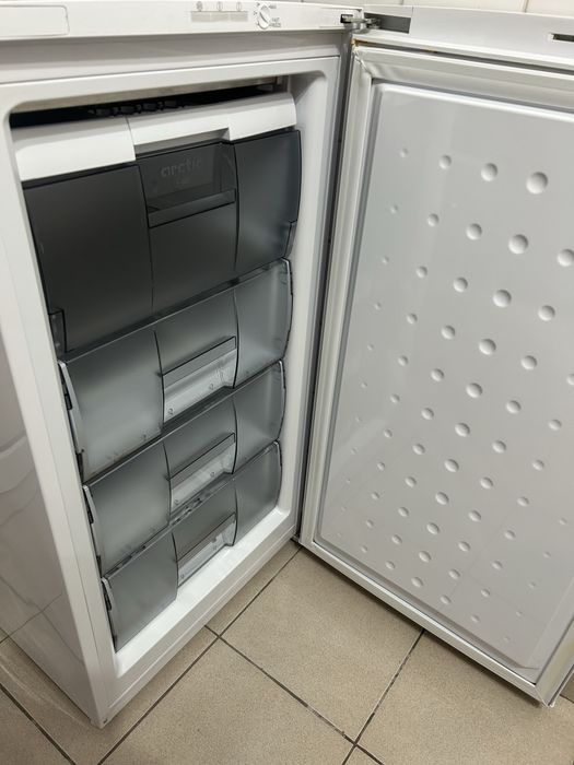 Congelator Arctic, 4 sertare