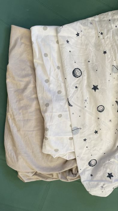 Чаршафи с ластик 60/120 за бебешка кошара