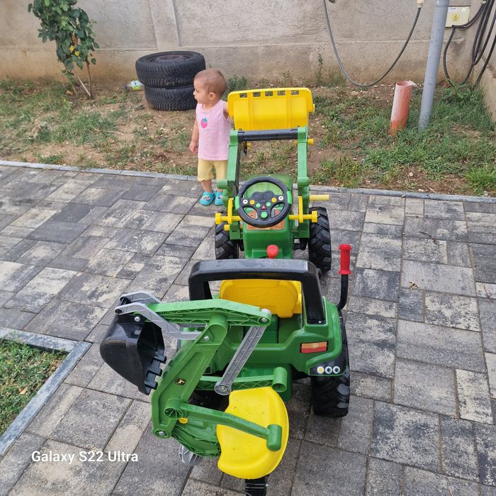 tractor pentru copii 3-10 ani John Deere 7930 Rolly Toys cu pedale si
