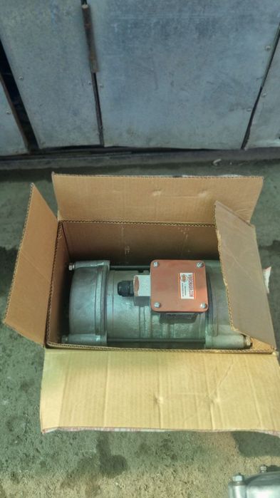 Электро матор вибратор