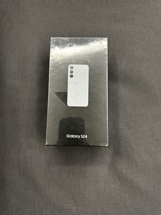 Чисто нов samsung S24
