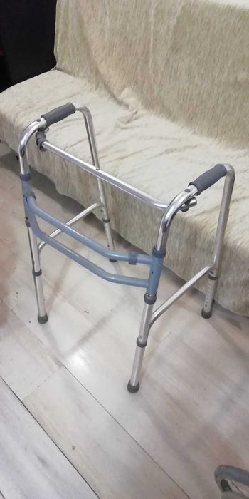 Cadru mers 4 picioare