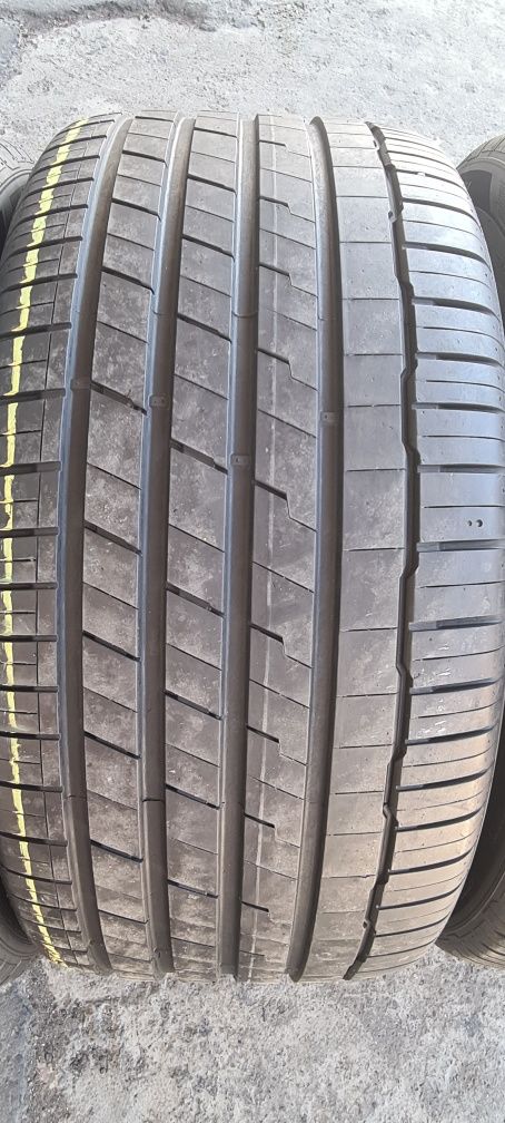 4 anvelope vara Hankook 315/40/21 spate si 275/45/21 fata