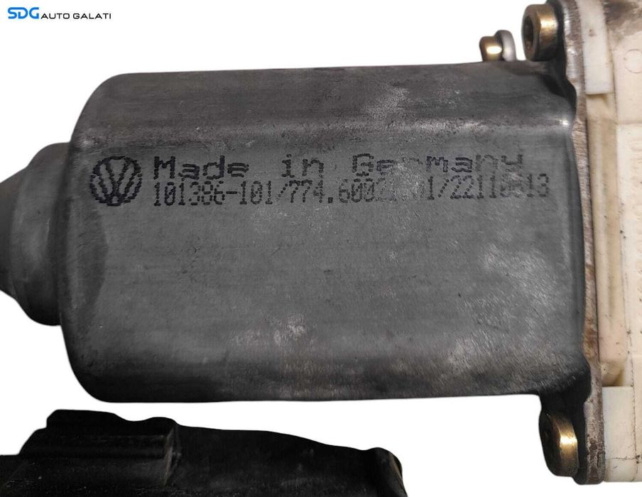 Motoras Macara Electrica de pe Usa Portiera Dreapta Fata Skoda Octavia 1 1996 - 2011 Cod 9776-101434-203 F005S00048 [N1071]