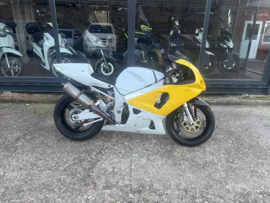 Suzuki Gsxr 750 Circuit -Transport Gratuit-