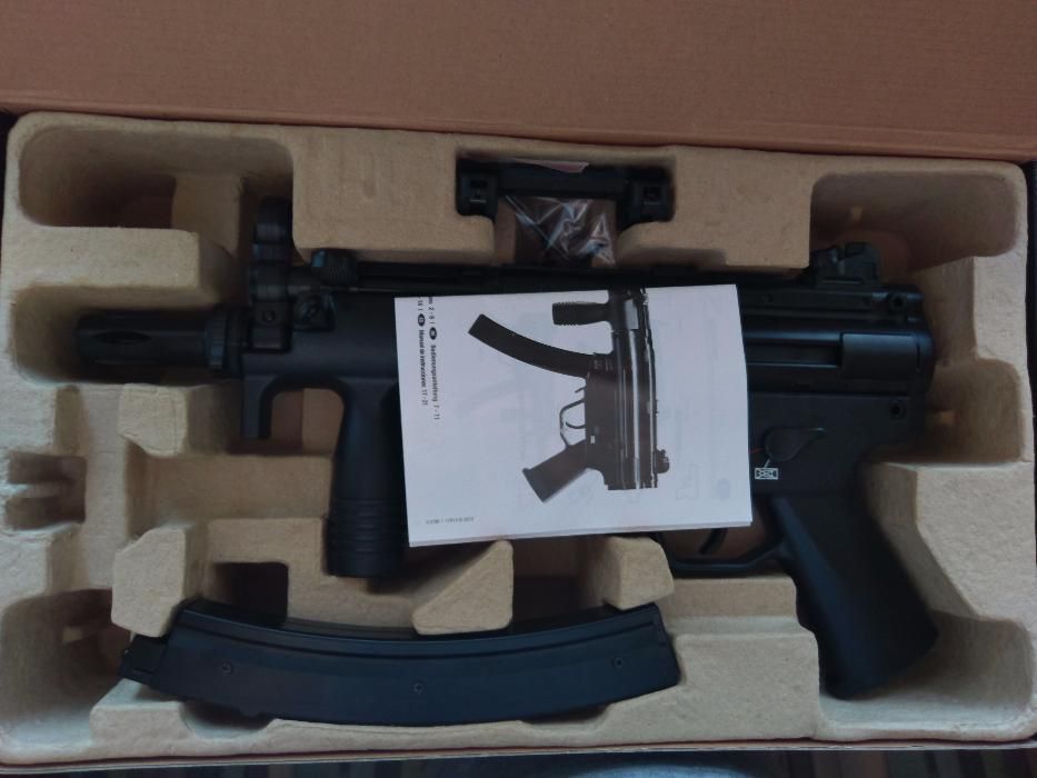 Replica MP5 K CO2 Umarex Pusca mitraliera Heckler&Koch 6mm