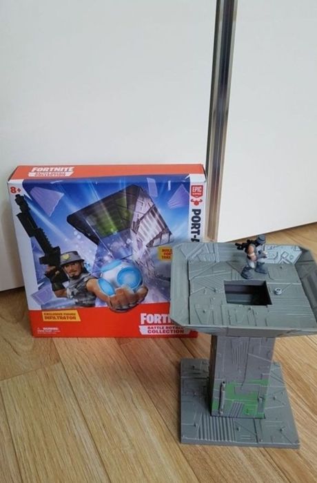 Set de colecție Fortnite Port a Fort