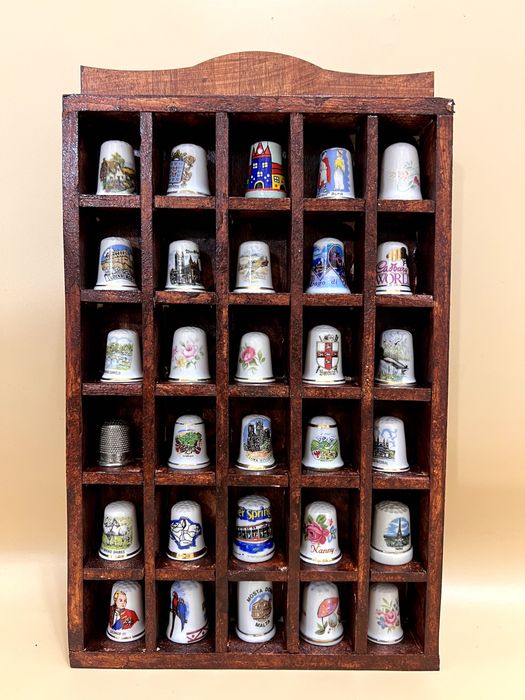 Colecție impresionantă formata din 30 degetare