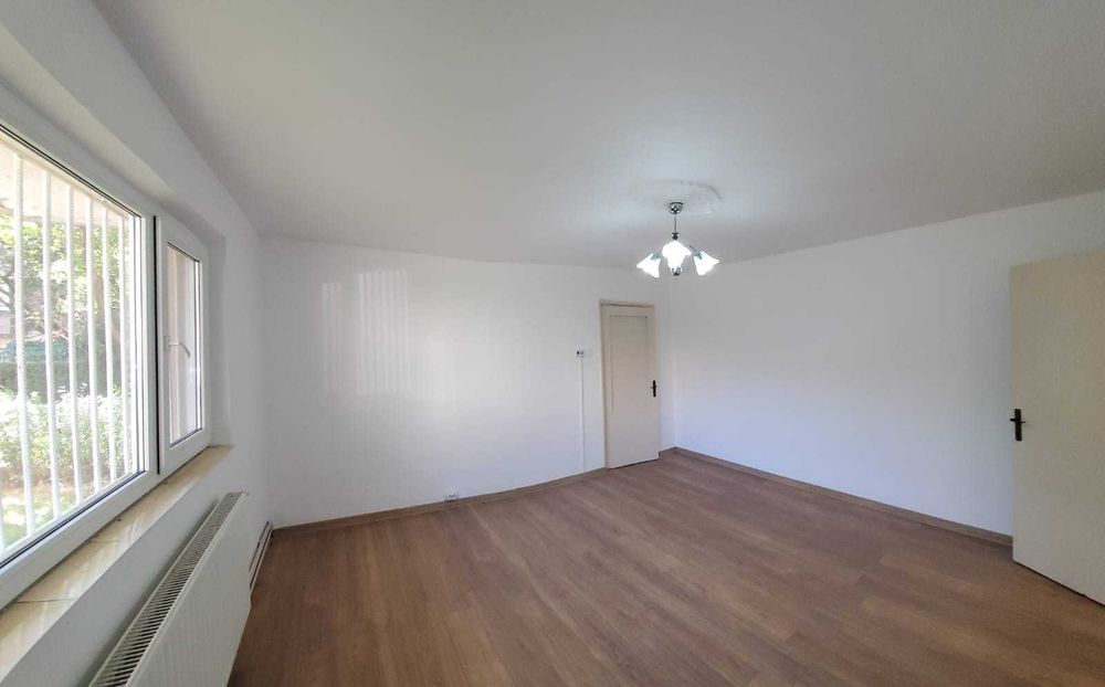 Vânzare apartament 2 camere, semidecomandat, Târgoviste