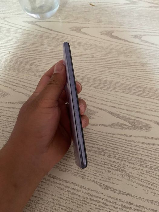 SAMSUNG A72     6/128gb