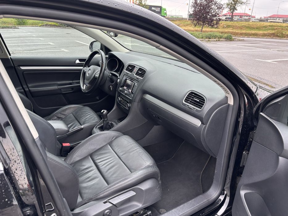 Golf 6-2.0 tdi-2010-Piele,Navi,Pano