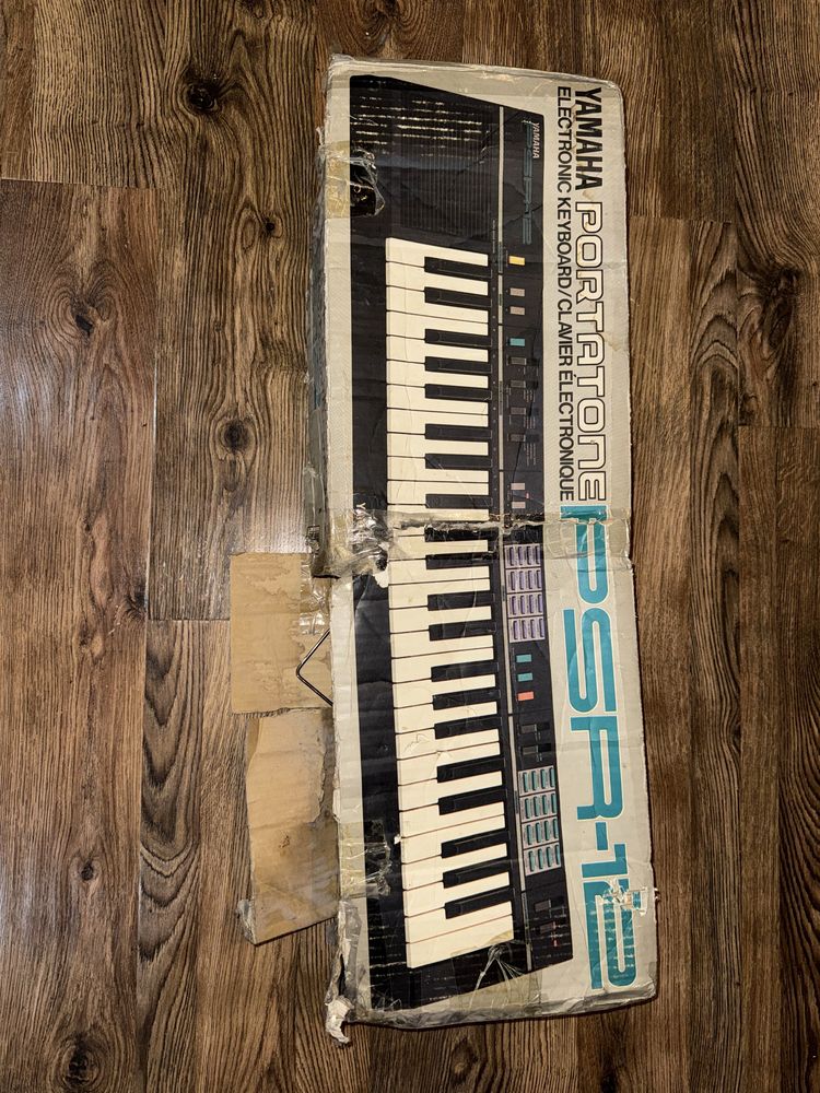 Синтезатор Yamaha винтаж (80-е) оригинал