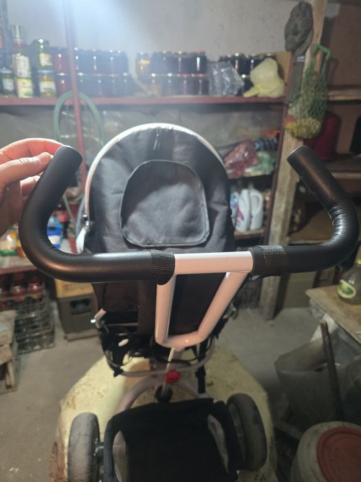 Детска триколка запазена